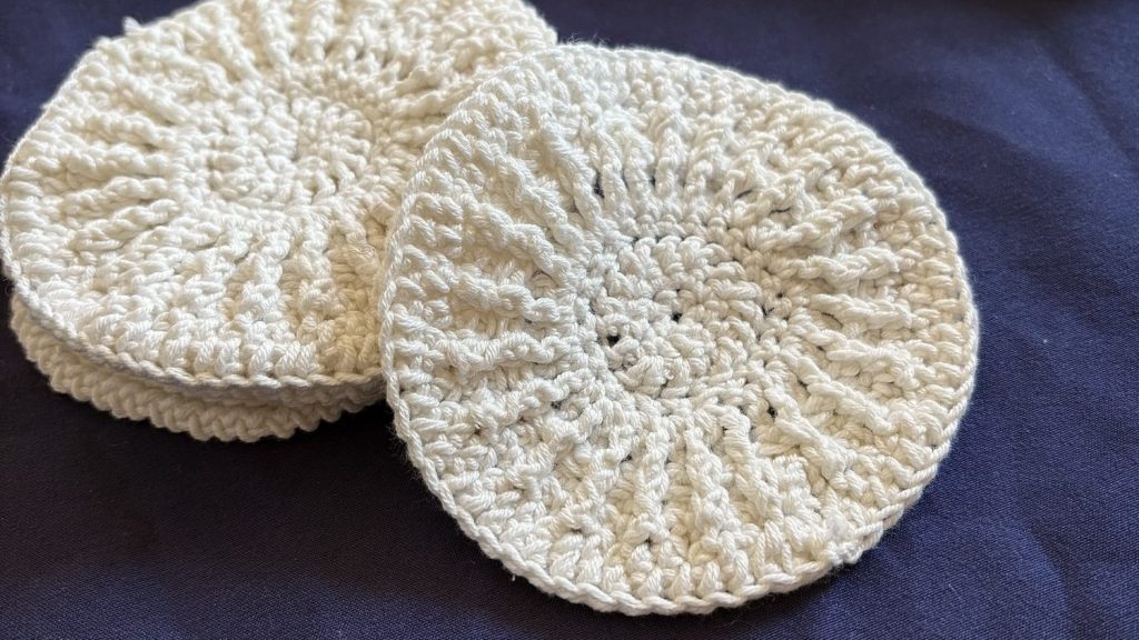 What is Embossed&nbsp;Crochet?